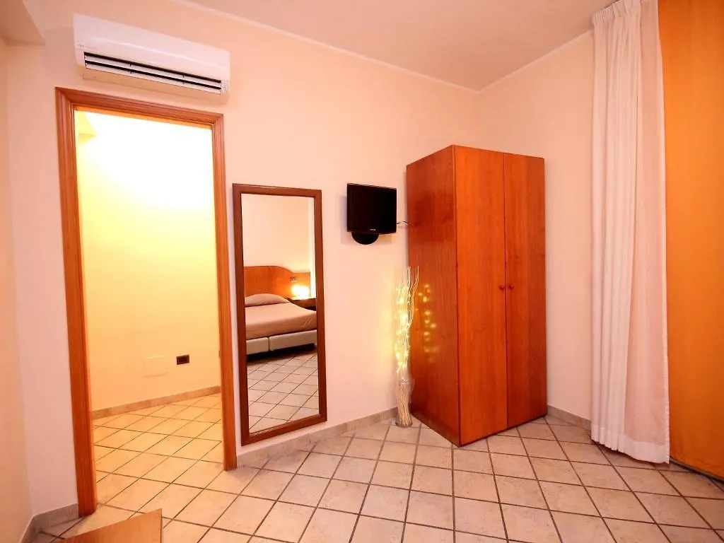 Villa Franca Santa Flavia 2*,  Italy